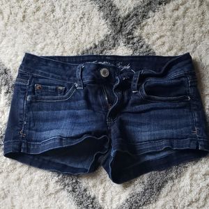 DONATING SOON. American Eagle Shorts